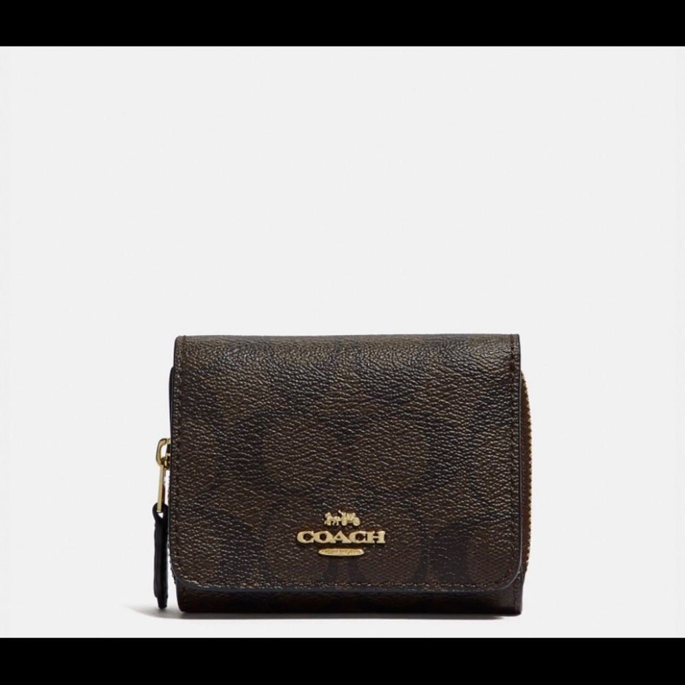 Coach small trifold signature canvas wallet